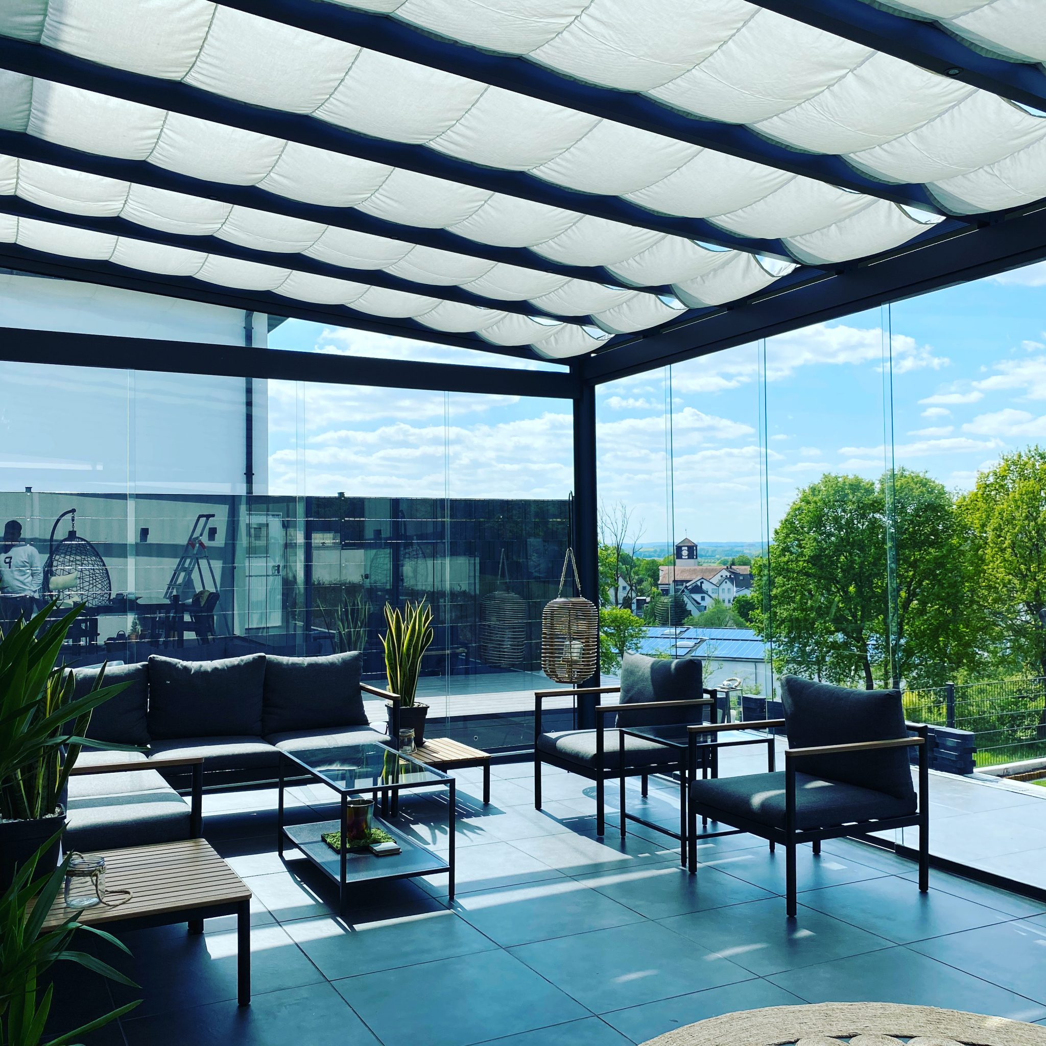 6E71928A-6B60-47EB-9860-32C367F8078A