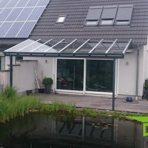 Terrassenüberdachung aus Aluminium | 8 mm VSG Glas | 7016FS anthrazit, 9016 weiß oder nach RAL Farbe